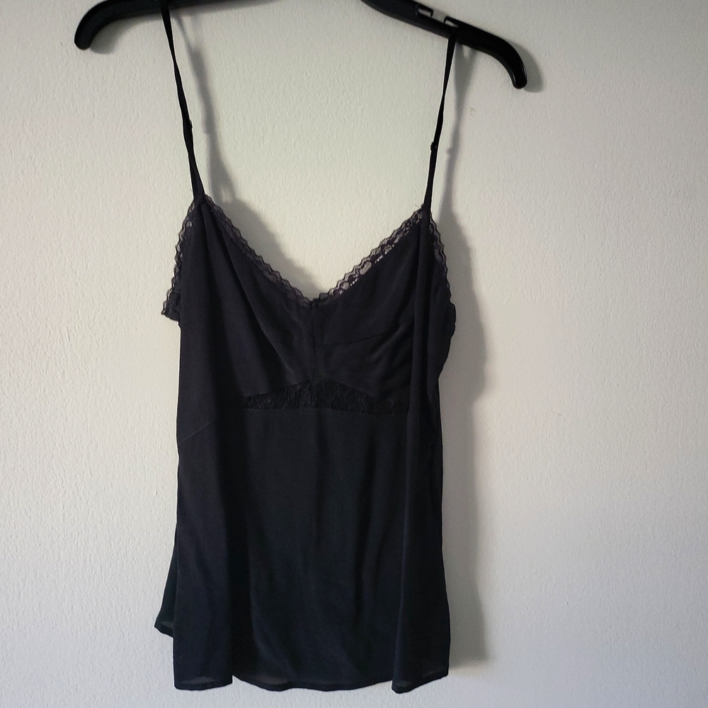 Beautiful silk top, size 8